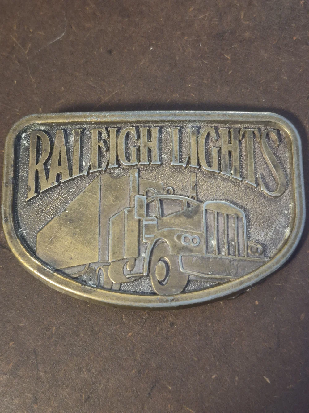 Vintage Raleigh Lights Brass Tone Big Rig Semi Truck Country Western Belt Buckle